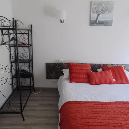 El Mirador Del Nalon מלון *